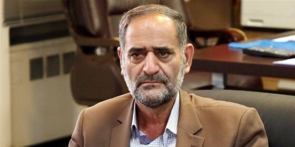 قیمت بنزین باید واقعی شود