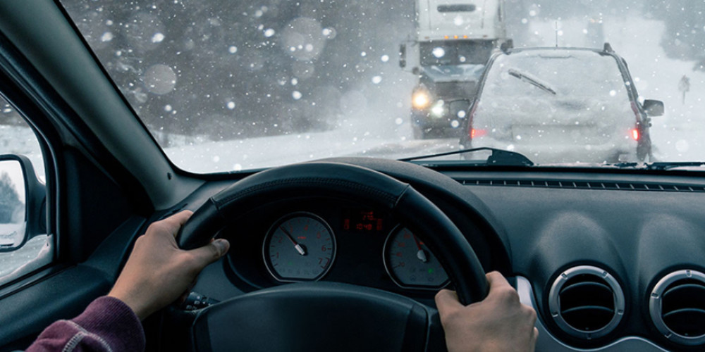 بارش برف در گردنه‌های قزوین/ توصیه‌های پلیس‌راه با رانندگان