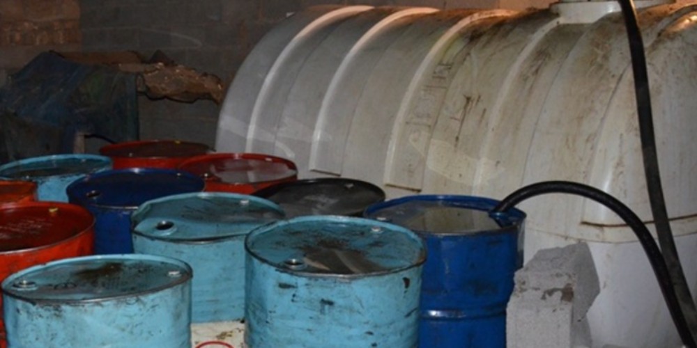 کشف انبار سوخت قاچاق در شهرستان البرز