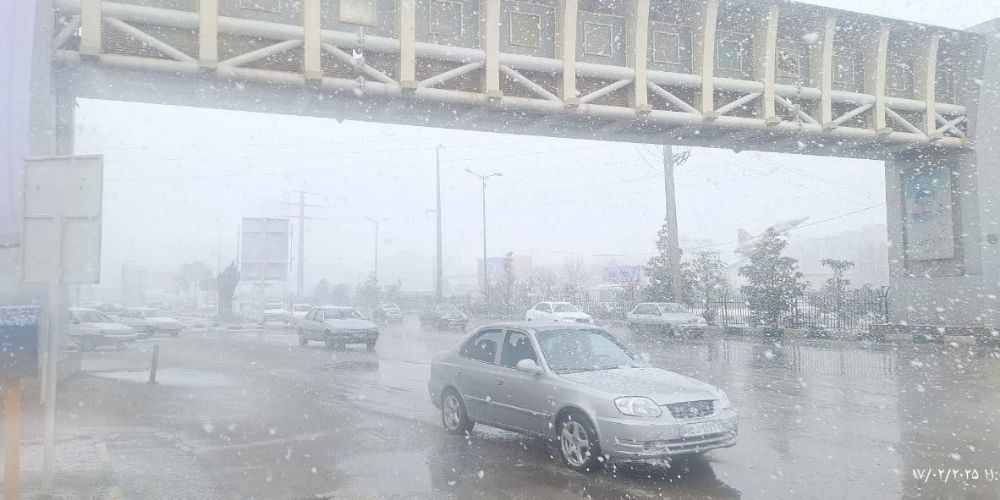 آمادهباش کامل آتشنشانی قزوین همزمان با بارش برف