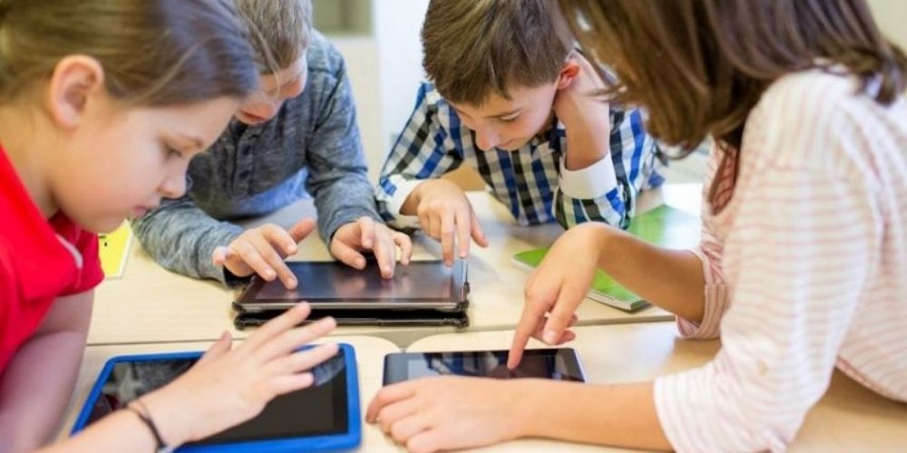 چگونه کودکان را کتابخوان کنیم؟