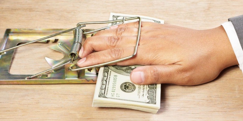 مسئولان با رباخواری در آبیک برخورد جدی داشته باشند