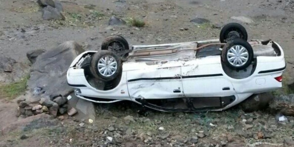 3 کشته بر اثر واژگونی خودرو در جاده قزوین – رازمیان