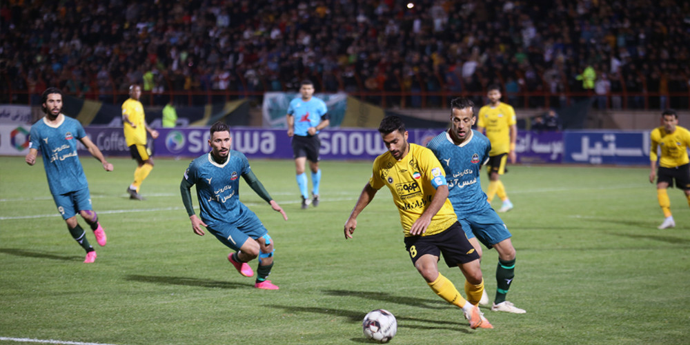 فرماندار آبیک گل به خودی زد/ طرح حمایت از شمسآذر در ابهام