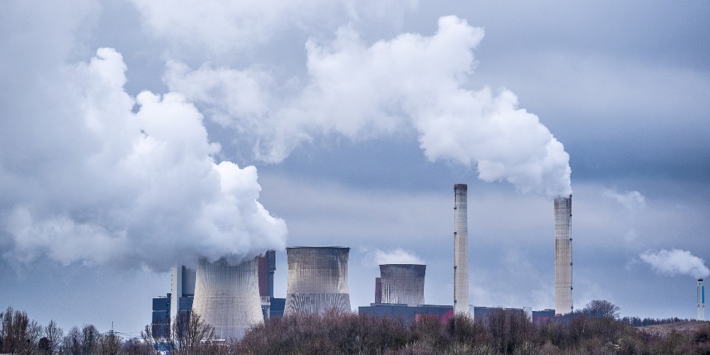 هوای آبیک در ۶ ماهه نخست سال تنها ۵ روز پاک بود